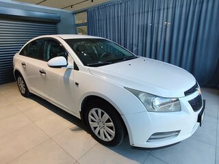 2012 Chevrolet Cruze I, белый, 483000 рублей, вид 4
