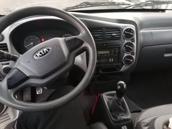 2016 Kia Bongo, белый, 2500000 рублей - вид 3