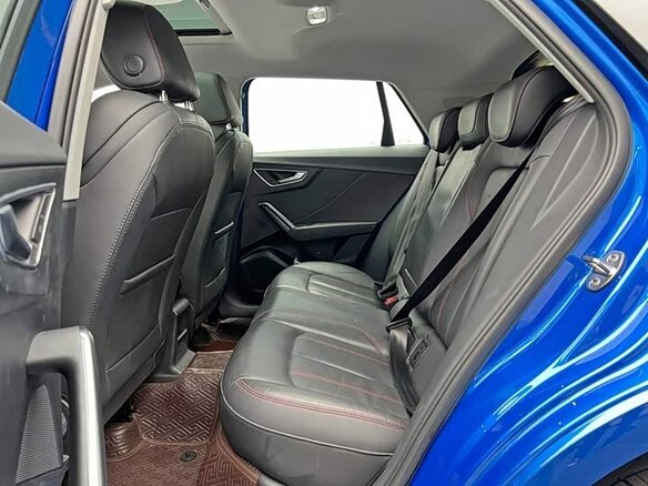 2022 Audi Q2 L 35 TFSI I Рестайлинг, синий, 1660000 рублей - вид 10