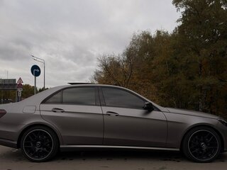 2015 Mercedes-Benz E-Класс 300 IV (W212, S212, C207) Рестайлинг, серый, 3250000 рублей, вид 3