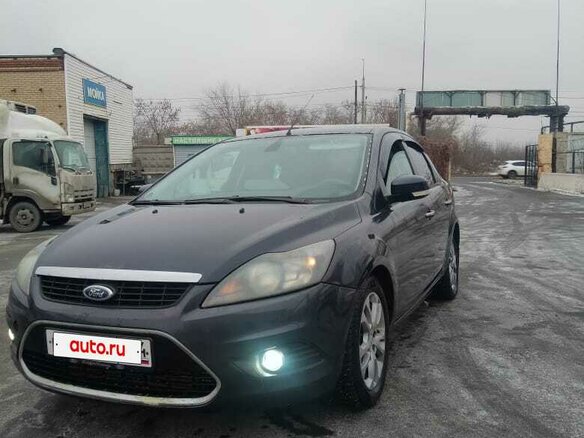2010 Ford Focus II Рестайлинг, серый, 460000 рублей