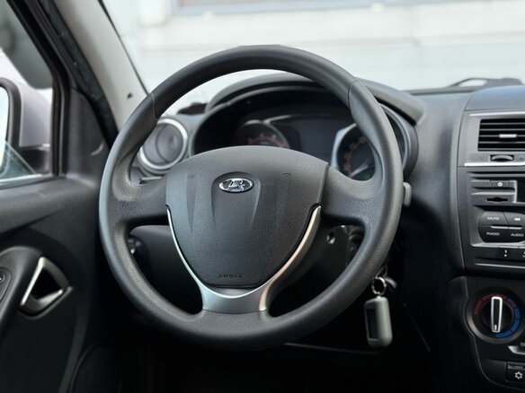 2020 Lada (ВАЗ) Granta I Рестайлинг, серебристый, 585000 рублей - вид 17