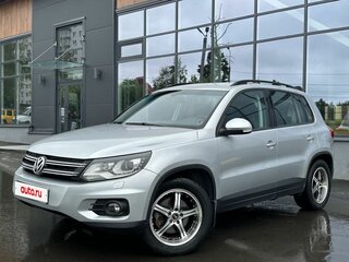 2011 Volkswagen Tiguan I Рестайлинг, серебристый, 959000 рублей, вид 1