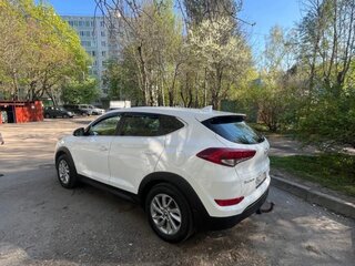 2018 Hyundai Tucson III, белый, 1900000 рублей, вид 4