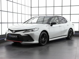 2021 Toyota Camry VIII (XV70) Рестайлинг, белый, 3330000 рублей, вид 1