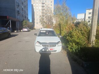 2015 Lada (ВАЗ) Priora I Рестайлинг, белый, 420000 рублей, вид 2
