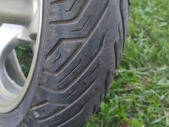 2001 Yamaha TMAX, жёлтый, 280000 рублей - вид 11