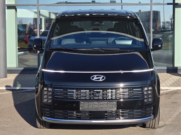 2026 Hyundai Staria I Рестайлинг, чёрный, 10900000 рублей - вид 1