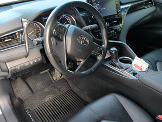 2021 Toyota Camry VIII (XV70) Рестайлинг, белый, 3300000 рублей, вид 5