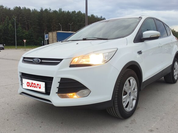 2016 Ford Kuga II, белый, 1600000 рублей - вид 1