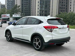 2022 Honda Vezel I Рестайлинг, белый, 1250000 рублей, вид 4