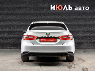 2020 Toyota Camry VIII (XV70), белый, 3125000 рублей, вид 5