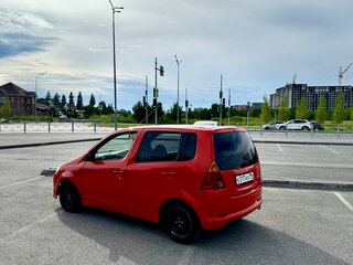 2001 Daihatsu YRV I, красный, 200000 рублей, вид 4