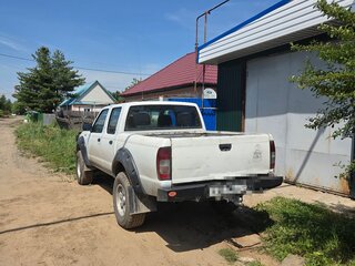 2012 Nissan NP300, белый, 950000 рублей, вид 5