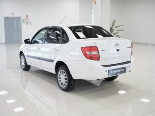 2015 Lada (ВАЗ) Granta I, белый, 423000 рублей, вид 4