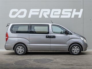2011 Hyundai Grand Starex I, серый, 1900000 рублей, вид 5