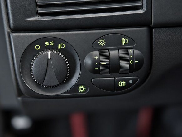 2013 Lada (ВАЗ) Priora I, серый, 449000 рублей - вид 15