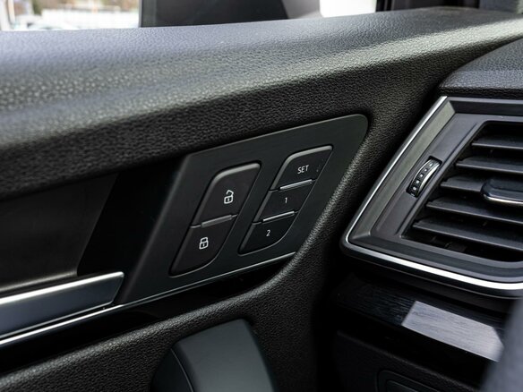2017 Audi Q5 II (FY), чёрный, 2923000 рублей - вид 19