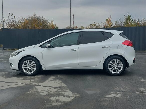 2015 Kia Ceed II, белый, 999000 рублей - вид 8