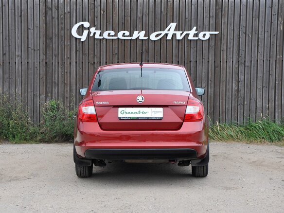 2016 Skoda Rapid I, красный, 980000 рублей - вид 3