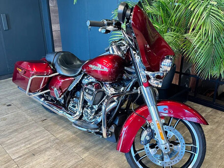 2016 Harley-Davidson Street Glide Special, красный, 1790000 рублей, вид 4