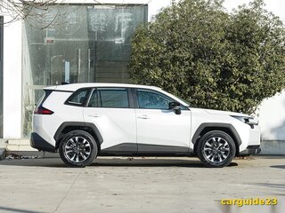 2026 Toyota RAV4 VI (XA60), белый, 4050000 рублей, вид 3