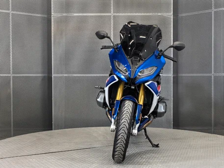 2024 BMW R 1250 RS, белый, 1677000 рублей, вид 3
