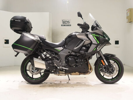 2025 Kawasaki Versys 1100 SE, чёрный, 1500000 рублей, вид 2