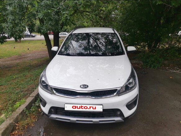 2020 Kia Rio X-Line IV, белый, 1900000 рублей