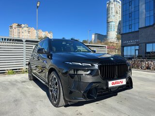 2025 BMW X7 40i I (G07) Рестайлинг, чёрный, 16000000 рублей, вид 3