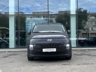 2021 Hyundai Staria I, коричневый, 4665000 рублей, вид 2