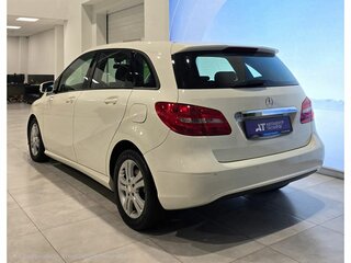 2012 Mercedes-Benz B-Класс 180 II (W246), белый, 1299000 рублей, вид 5