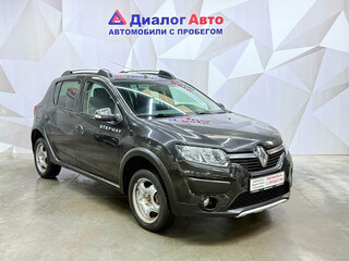 2017 Renault Sandero Stepway II, чёрный, 850000 рублей, вид 3