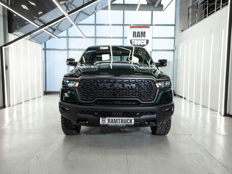2026 Ram 1500 Crew Cab eTorque V Рестайлинг, зелёный, 10382163 рублей, вид 5