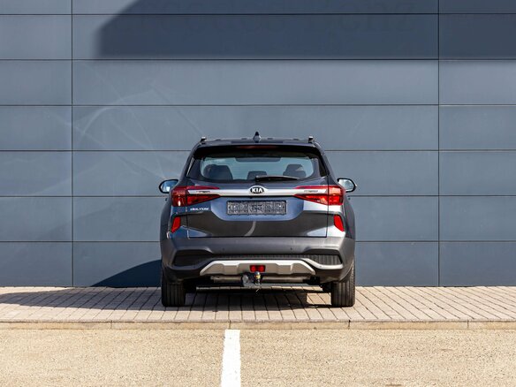 2020 Kia Seltos I, серый, 1795000 рублей - вид 4