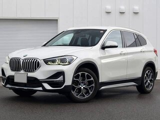 2022 BMW X1 18i sDrive II (F48) Рестайлинг, белый, 1689000 рублей, вид 2