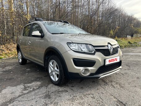 2017 Renault Sandero Stepway II, бежевый, 855000 рублей, вид 3