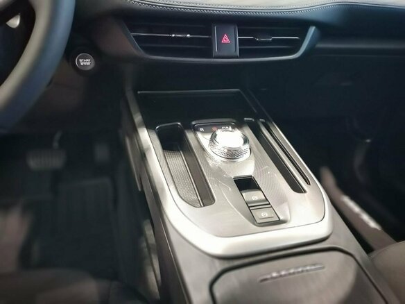 2026 Haval Jolion I Рестайлинг, белый, 2449000 рублей - вид 11