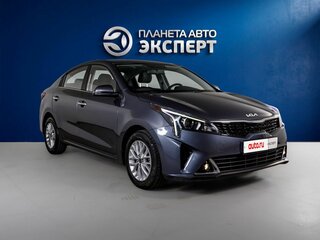 2021 Kia Rio IV Рестайлинг, серый, 1740000 рублей, вид 3