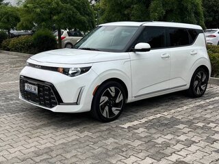 2022 Kia Soul III Рестайлинг, белый, 1990000 рублей, вид 1