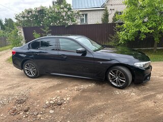 2018 BMW 5 серии 520d xDrive VII (G30/G31/G38), чёрный, 2990000 рублей, вид 5