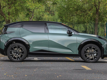 2026 Zeekr X 49 kWh I, зелёный, 3940000 рублей, вид 2