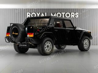 1990 Lamborghini LM002, чёрный, 49000000 рублей, вид 5