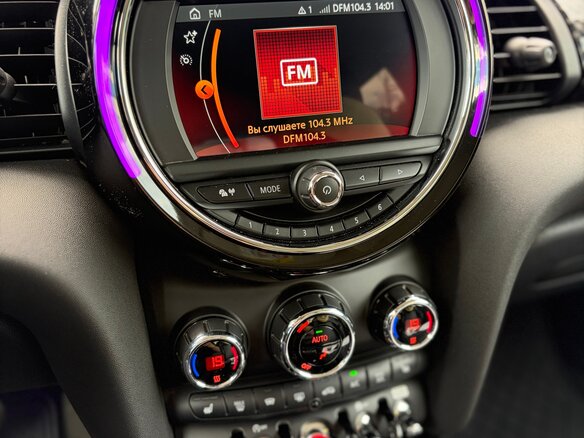 2019 Mini Hatch Cooper S III (F55/F56) Рестайлинг, серебристый, 2299000 рублей - вид 14