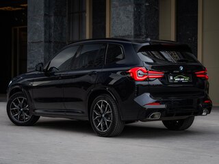 2024 BMW X3 25i xDrive III (G01) Рестайлинг, чёрный, 6450000 рублей, вид 5