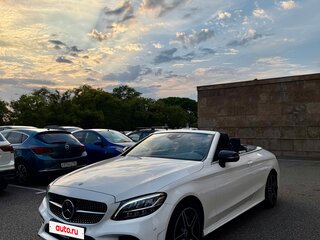 2021 Mercedes-Benz C-Класс 200 IV (W205) Рестайлинг, белый, 4300000 рублей, вид 2