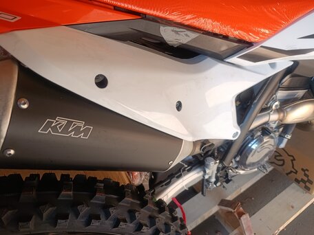 2024 KTM 250 SX F, оранжевый, 990000 рублей, вид 4