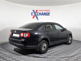 2007 Volkswagen Jetta V, чёрный, 489000 рублей, вид 3