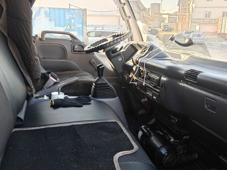 2007 Isuzu Elf (N-series), белый, 1100000 рублей, вид 5