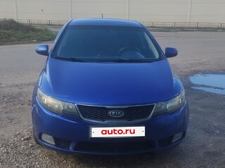 2011 Kia Cerato 6-speed II, голубой, 570000 рублей, вид 2